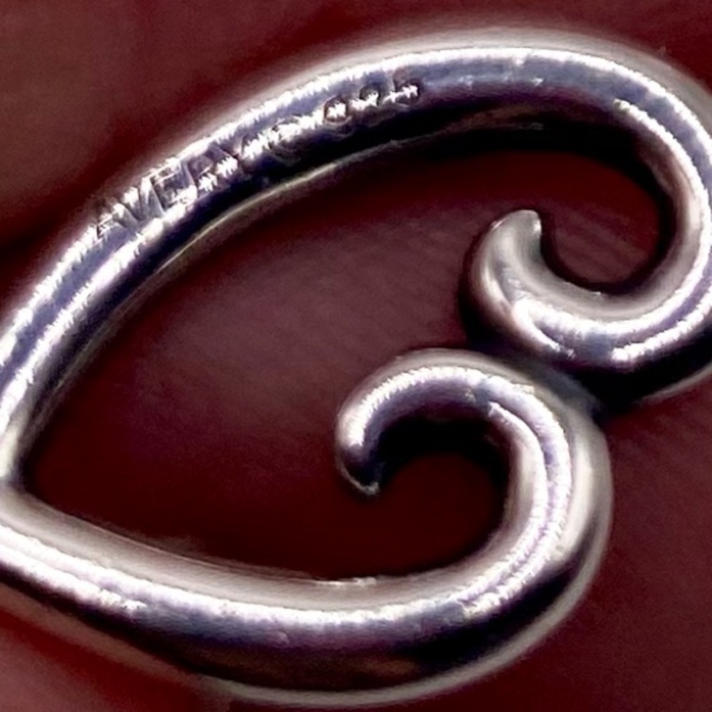 JAMES AVERY A Mother’s Love Charm; NEW; Comes with box & cards; untouched. - Picture 4 of 5